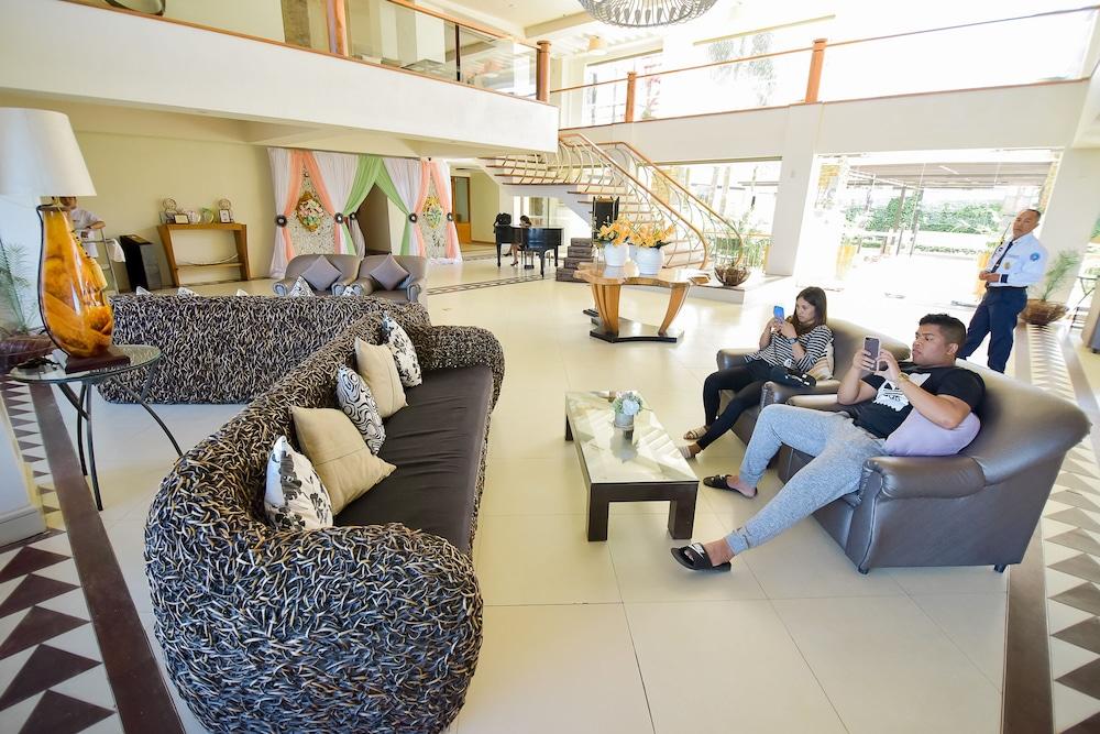 Hotel Tavern Surigao City Dış mekan fotoğraf